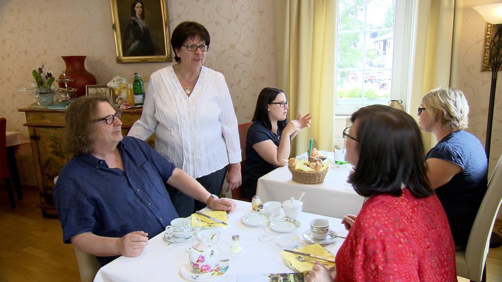 Hotel Gaestehaus Priester Limburg an der Lahn Eksteriør billede