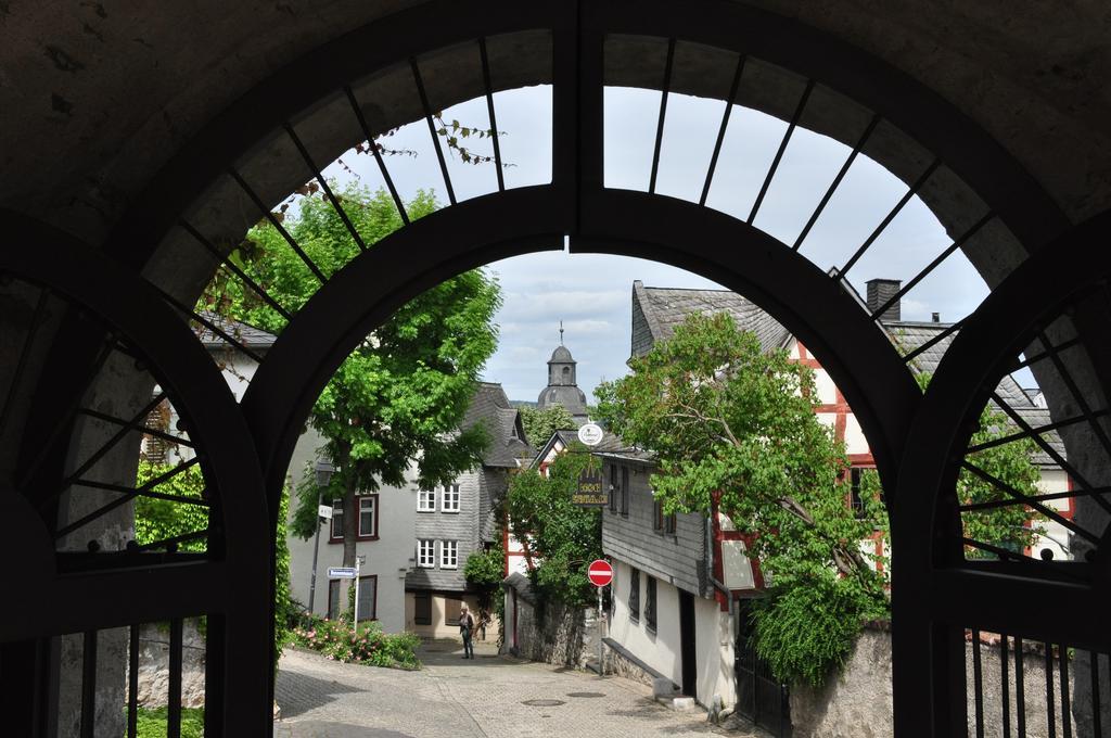 Hotel Gaestehaus Priester Limburg an der Lahn Eksteriør billede